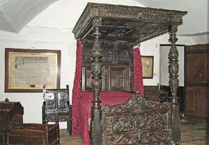 Bedroom Coat of Arms Bedroom